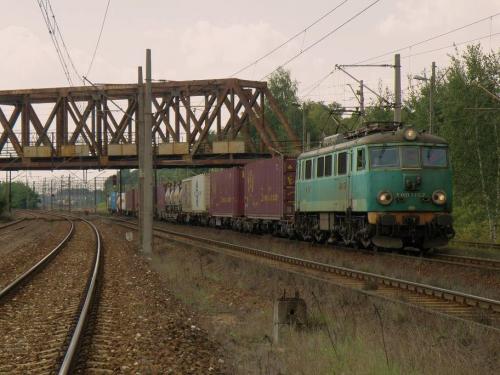 Pospieszny - kontenerowy.