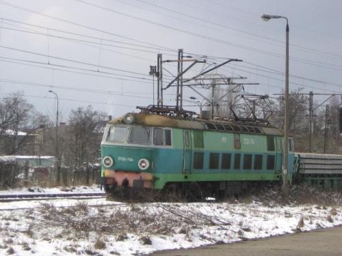 ET22-704 z podkładami