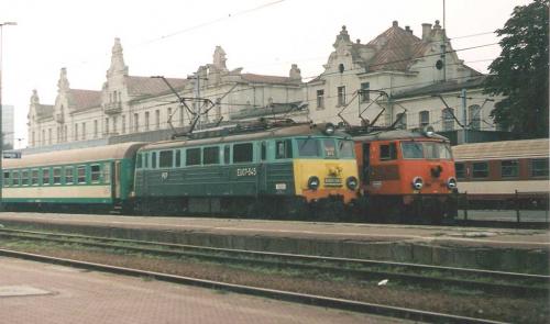 17.10.2000 EU07-545 i EP08-006